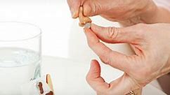 How to change your hearing aid battery - TruHearing