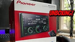 Pioneer MVH-S622BS Double Din Digital Media Receiver Unboxing