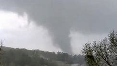 Tornado causes major damage in Arkansas as massive storm system hits Midwest