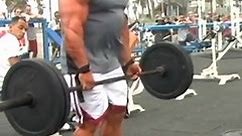 Mr Olympia Jay Cutler Workout at Muscle Beach Venice