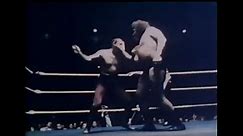 Andre the Giant vs Killer Kowalski 1972 12 18
