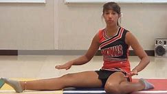 Stretch Workout: 10 Minute Cheerleading How to for Flexibility and Splits