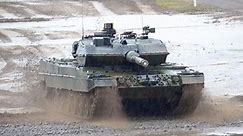Перший танк Leopard 2 для України вже прибув до Польщі з Канади
