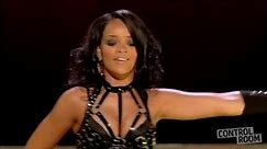 Rihanna - Break It Off [Live] ft. Sean Paul