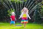 Tamaño de Resultado de imágenes de Backyard Sprinklers for Kids.: 150 x 100. Fuente: mybackyardkids.com