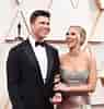 Scarlett Johansson Husband ਲਈ ਪ੍ਰਤੀਬਿੰਬ ਨਤੀਜਾ. ਆਕਾਰ: 95 x 100. ਸਰੋਤ: www.usmagazine.com