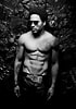 Image result for Lenny Kravitz fisico. Size: 70 x 100. Source: heightandweights.com
