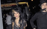 Image result for Pete Doherty Amy Winehouse. Size: 161 x 100. Source: www.sopitas.com