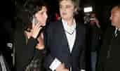 Pete Doherty girlfriend-এর ছবি ফলাফল. আকার: 171 x 101. সূত্র: www.purepeople.com