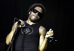 Image result for Lenny Kravitz canzoni famose. Size: 152 x 105. Source: www.ilpost.it