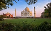 Risultato immagine per Taj Mahal Gardens. Dimensioni: 171 x 106. Fonte: anettemossbacher.com