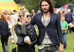 Image result for Russell Brand wife and Kids. Size: 152 x 106. Source: herbeauty.co