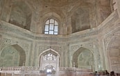تصویر کا نتیجہ برائے Taj Mahal Inside. سائز: 173 x 110۔ ماخذ: pixshark.com