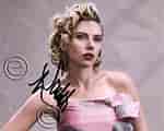 Scarlett Johansson Autograph కోసం చిత్ర ఫలితం. పరిమాణం: 150 x 120. మూలం: www.etsy.com