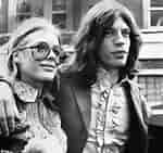Bildergebnis für Marianne Faithfull and Mick Jagger. Größe: 150 x 141. Quelle: www.bellenews.com
