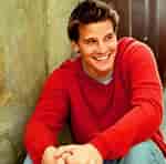 Image result for David Boreanaz Imagesize:medium. Size: 150 x 148. Source: www.fanpop.com