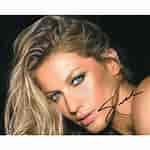 Image result for Gisele Bündchen Autograph. Size: 150 x 150. Source: www.ebid.net