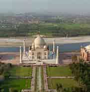 Taj Mahal Area-க்கான படிம முடிவு. அளவு: 181 x 185. மூலம்: livesinasia.com