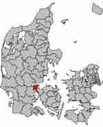 Image result for Fredericia Kommune. Size: 150 x 185. Source: nn.wikipedia.org