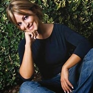 Image result for Jolanda Granato. Size: 186 x 185. Source: soapspagnole.blogspot.com