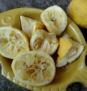 Image result for citronskal. Size: 177 x 185. Source: www.sarabackmo.se