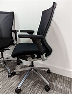 Biletresultat for SIDIZ T50 Ergonomic Office Chair High Performance Home Office Chair with Adjustable Headrest Lumbar Support 3d Armrest seat Depth Mesh BACK. Storleik: 142 x 185. Kjelde: twicenice.co.uk