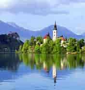 Image result for Slovenia Maantiede. Size: 176 x 185. Source: adventurewomen.com