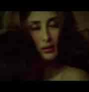 Kareena Kapoor bed Romances-साठीचा प्रतिमा निकाल. आकार: 179 x 185. स्रोत: www.youtube.com