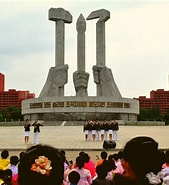 Bilderesultat for Den Demokratiske Folkerepublikken Korea. Størrelse: 169 x 185. Kilde: www.north-korea-travel.com