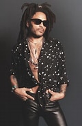Image result for Lenny Kravitz Mercanzia. Size: 120 x 185. Source: www.vogue.fr