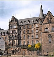 Image result for Università di Marburgo. Size: 176 x 185. Source: www.fotocommunity.de