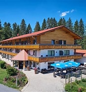 Bilderesultat for Urlaub im Bayerischen Wald Angebote. Størrelse: 174 x 185. Kilde: www.hotelmoorhof.de