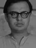 Anil Chatterjee માટે ઇમેજ પરિણામ. માપ: 139 x 185. સ્ત્રોત: mubi.com