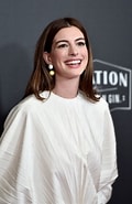 Image result for Anne Hathaway Beskjeftigelse. Size: 120 x 185. Source: observer.com