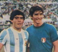 Paolo Rossi Maradona కోసం చిత్ర ఫలితం. పరిమాణం: 203 x 185. మూలం: www.elsiglodetorreon.com.mx