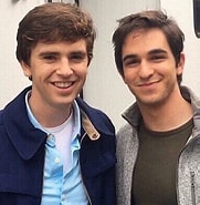 Image result for Is Freddie Highmore A Twin. Size: 181 x 185. Source: 556olliefarmer.blogspot.com
