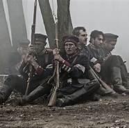 Bilderesultat for motstand under krigen Film. Størrelse: 186 x 185. Kilde: www.bt.dk