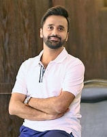 Image result for waseem badami. Size: 157 x 200. Source: reviewit.pk