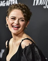 Image result for Joey King. Size: 157 x 200. Source: factsfive.com