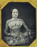 1840年代 に対する画像結果.サイズ: 157 x 200。ソース: www.costumecocktail.com