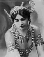Mata Hari-এর ছবি ফলাফল. আকার: 155 x 200. সূত্র: qz.com