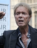 Risultato immagine per cliff richard. Dimensioni: 157 x 200. Fonte: www.chronicle.gi