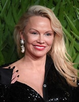 Afbeeldingsresultaten voor Pamela Anderson. Grootte: 155 x 200. Bron: celebmafia.com
