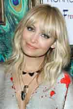 Image result for Nicole Richie Hairstyles. Size: 150 x 225. Source: www.pinterest.co.uk