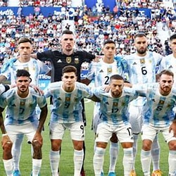 Image result for Argentinien Nationalmannschaft 82. Size: 250 x 187. Source: www.tz.de