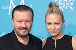 Image result for Ricky Gervais Wife Lisa. Size: 150 x 98. Source: roseevans536info.blogspot.com