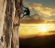 Image result for 登山. Size: 112 x 98. Source: www.nipic.com