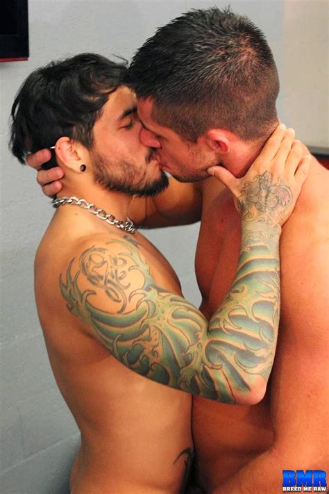 Photo Hot Males Kissing Page 4 Lpsg