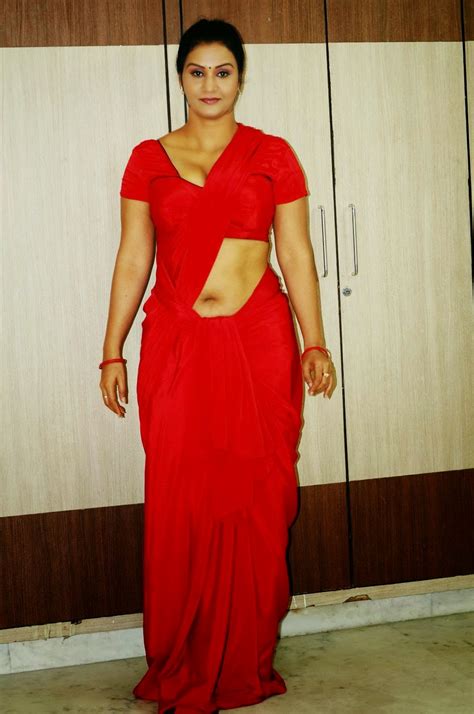 mallu aunty hot navel show hd photos in saree mallu navel show pics