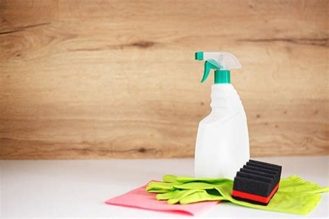 remove glue  plastic  removal methods